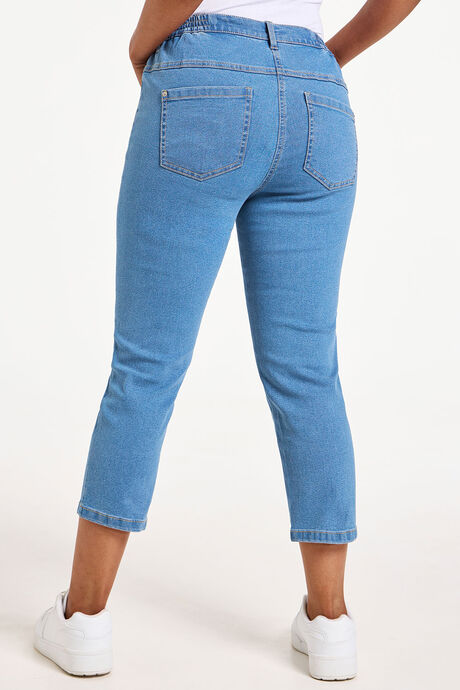 The SARA Crop Jeans